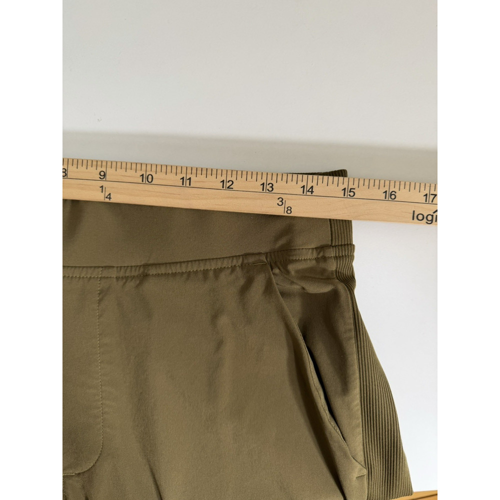 Athleta Brooklyn Ankle Pants Olive Green Lightweight Pockets Stretch Size 8 - Picture 3 of 14